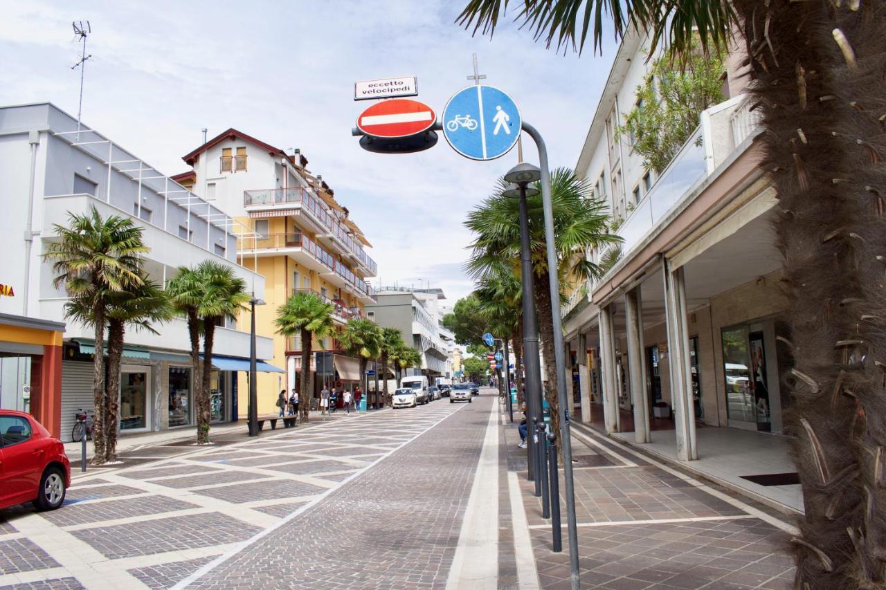 Appartamento Soyus 10 Lido di Jesolo Exterior foto